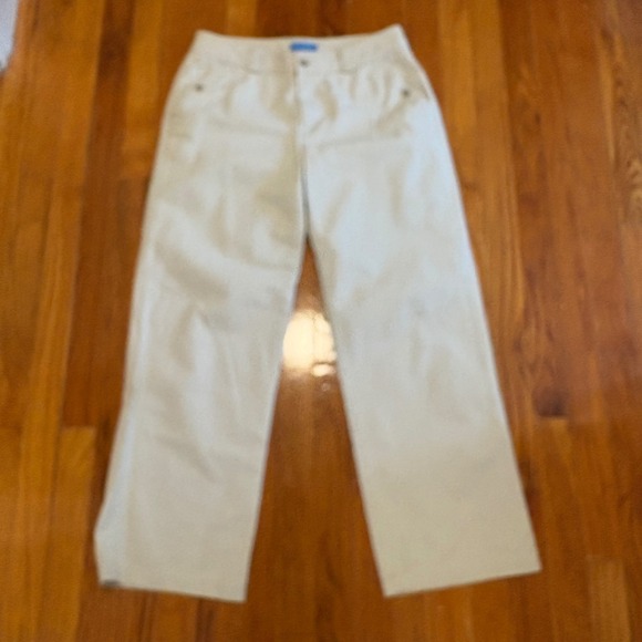 Dockers Pants - Dockers Women 8P MED Khaki Pants Nouveau Fit Straight Leg Beige 30"X27"
